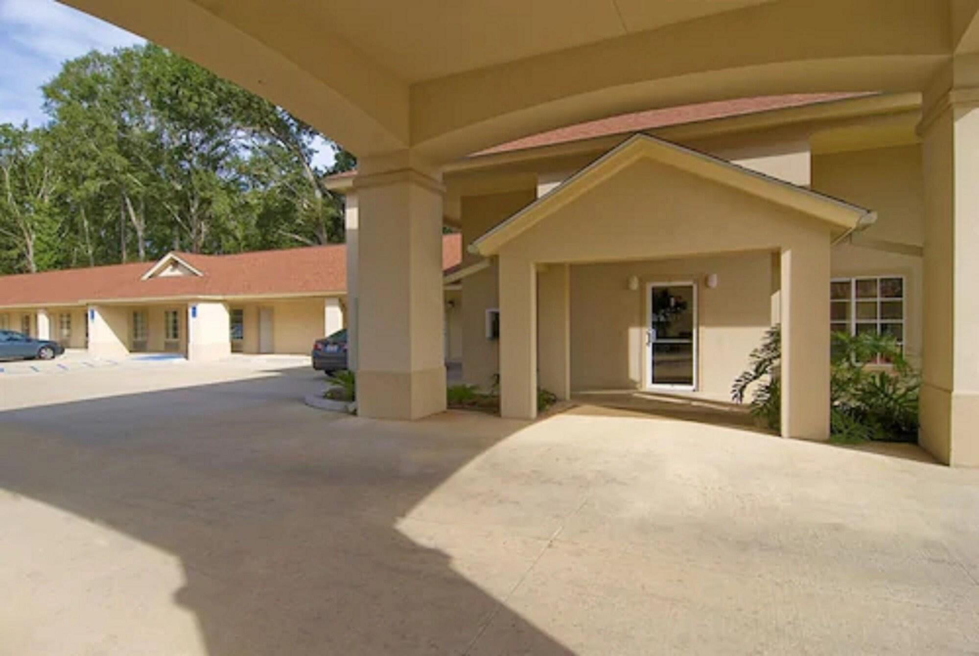 Americas Best Value Inn Deridder Екстериор снимка
